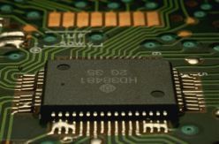 SMT (Surface Mount Technology)