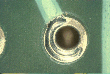 Figure 3: Only part of this through hole pad surface has wetted
